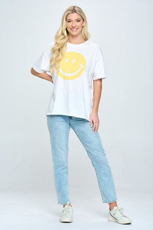 KEEP YOU SMILIN' OVERSIZED TEE