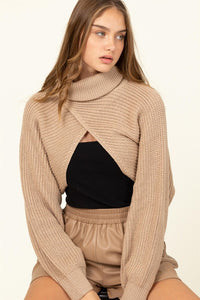 ROAMING WILD TURTLE NECK SWEATER