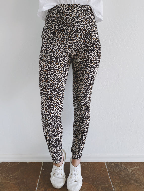 Tread lightly leggings