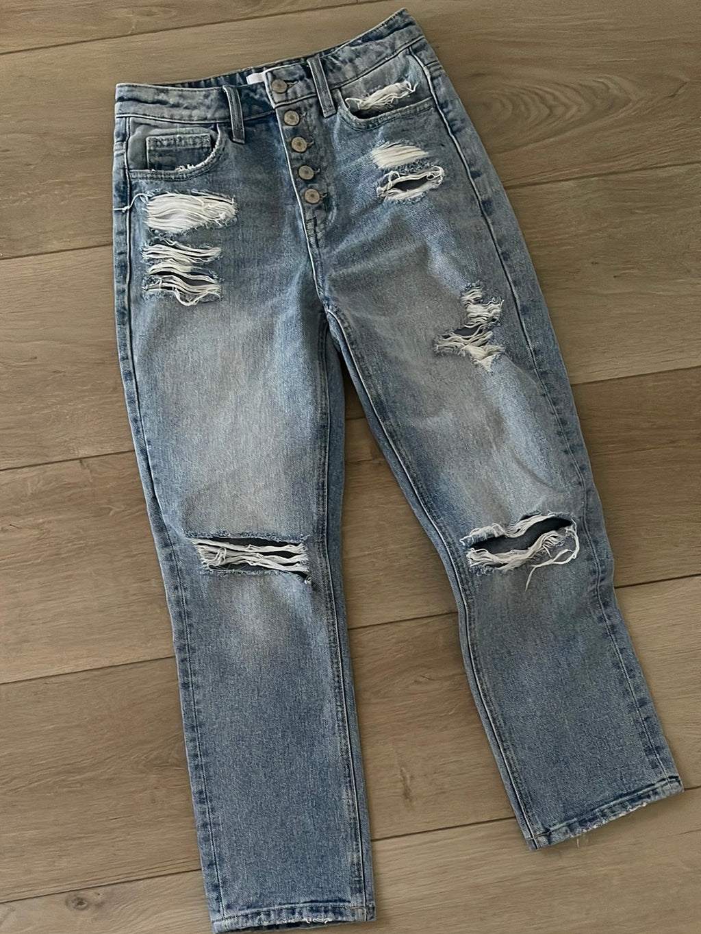 Vervet Beverly Super High Rise Distressed Straight Jean