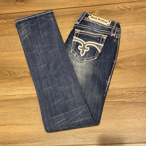 Rock revival Zoey straight size 26