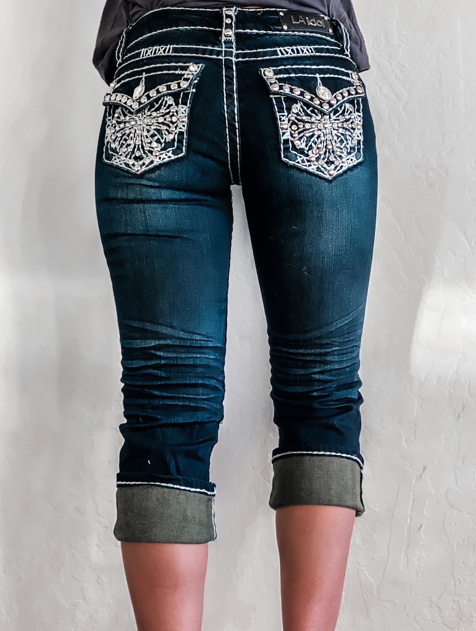 L.A. IDOL BLING CROSS CAPRIS – decadence